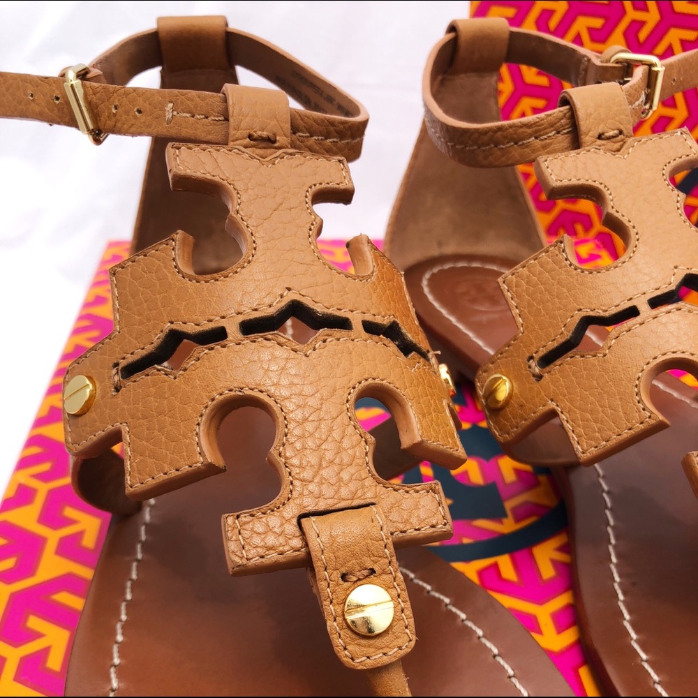 Tory Burch Phoebe Flat Thong Sandals Tan Logo - Picture 3 of 8